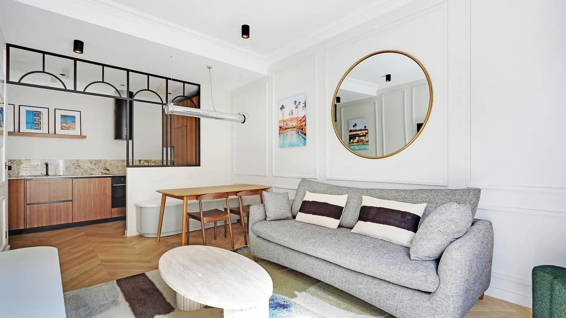 Apartment Pick A Flat's In Triangle D'or - Pierre 1er De Serbie *