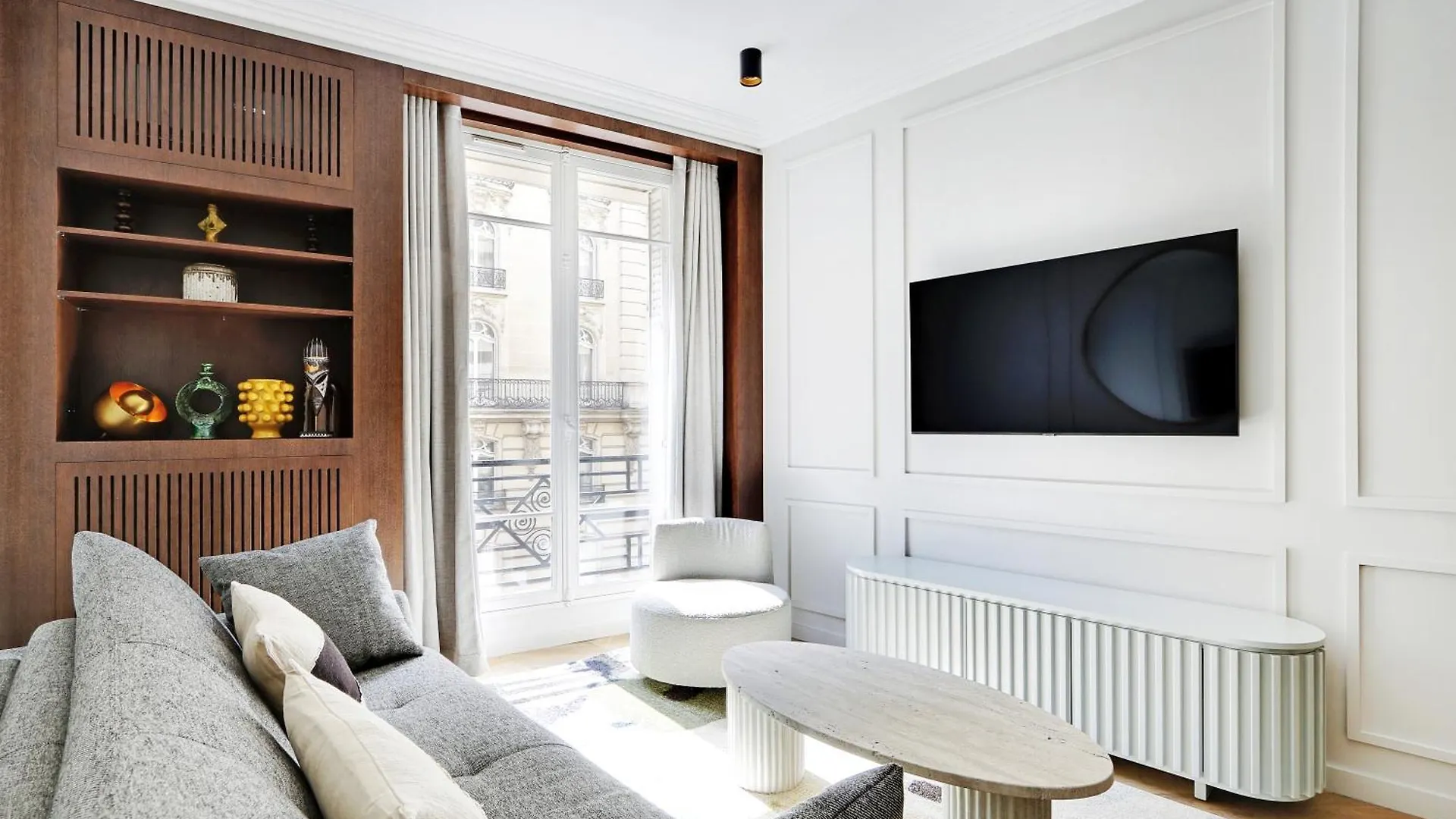 Pick A Flat's In Triangle D'or - Pierre 1er De Serbie Paris